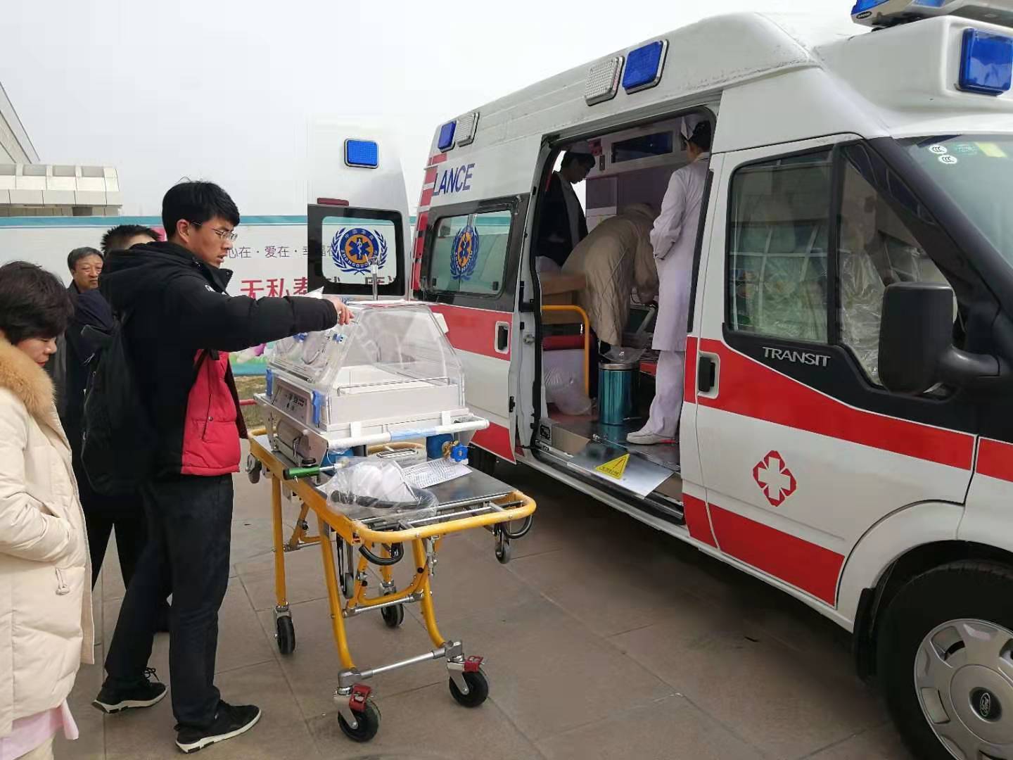 和龙市救护车转院